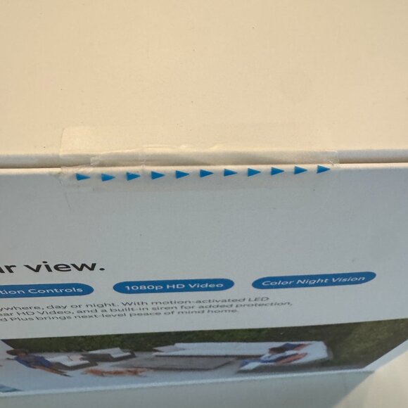 Ring Floodlight Cam Plus - Picture 5 of 12